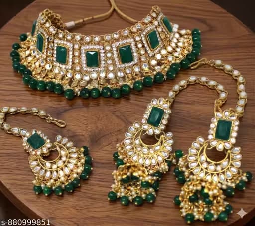 Kundan Choker Necklace Set